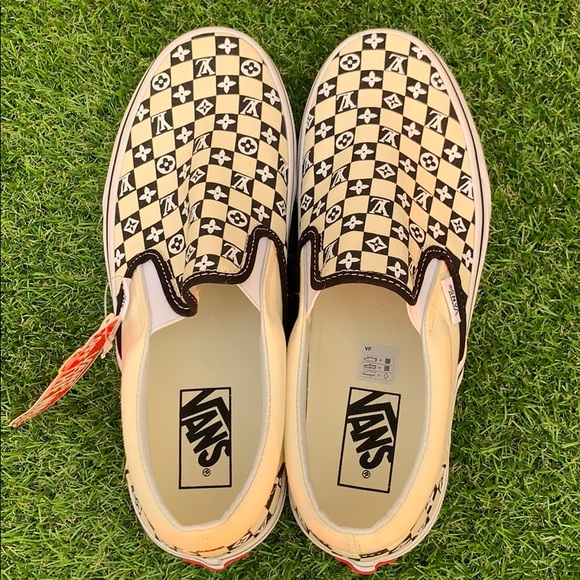 Men’s Vans Classic Slip On Checkerboard main image 4